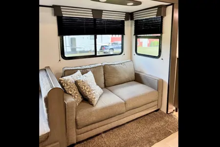 Eugene's Cruiser RV Travel Trailer