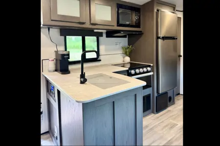 Eugene's Cruiser RV Travel Trailer