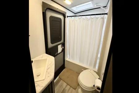 Eugene's Cruiser RV Travel Trailer