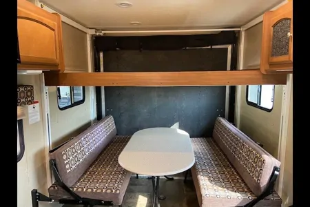 Toy Hauler and Family RV Coachmen Freedom Express 271BL 1/2 Ton Towable