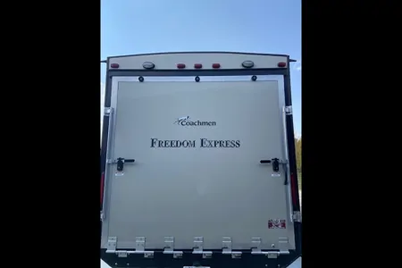 Toy Hauler and Family RV Coachmen Freedom Express 271BL 1/2 Ton Towable