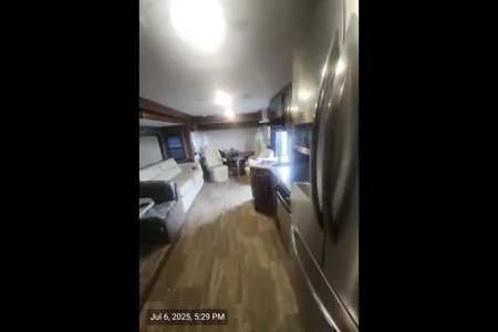 Luxury Georgetown 351DS Class A RV Rental!