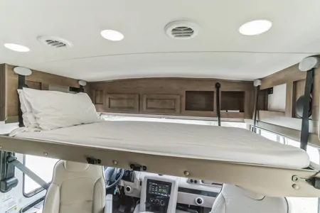 Large Marge - Comes with 2 BATHROOMS - 2020 Forest River Georgetown 36B5