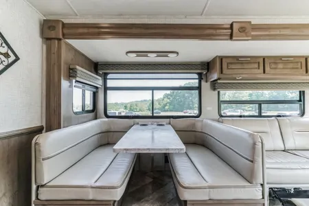 Large Marge - Comes with 2 BATHROOMS - 2020 Forest River Georgetown 36B5