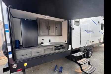 Comfy Cruiser RV Embrace EL310 Travel Trailer
