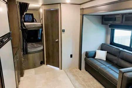 Shania's Jayco Jayflight Travel Trailer