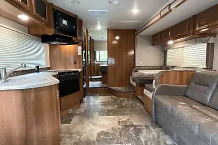 WiFi - Sleeps 6 - Easy to drive - First Timers Welcome!