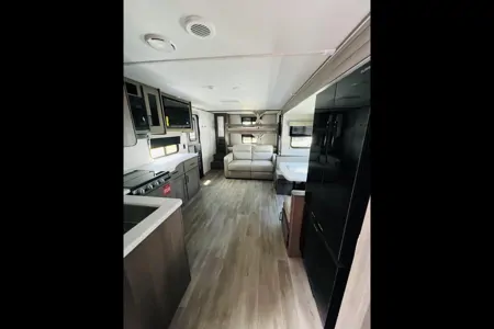 Island vibes RV Rental
