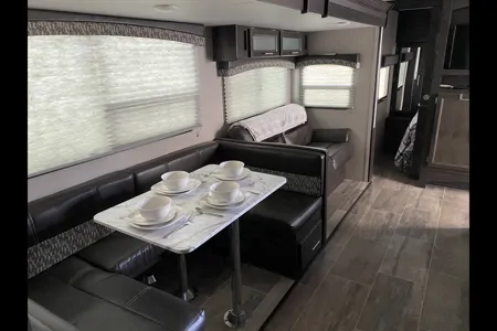 Robert's Dutchmen M-283BHSL Travel Trailer