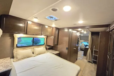 Thor Motor Coach Freedom Elite 30FE Bunkhous