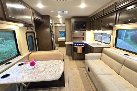 Thor Motor Coach Freedom Elite 30FE Bunkhous