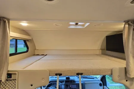 Thor Motor Coach Freedom Elite 30FE Bunkhous