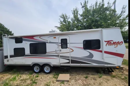 Chateau on the go in Tango