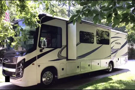 Baboo's Big Bus
