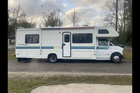 John's Four winds 1998 Class C (Fun time)