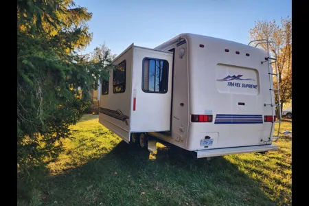36' Travel Supreme 5th Wheel
