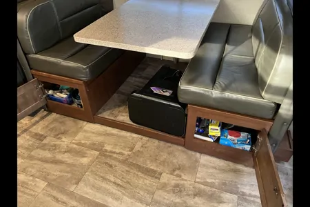 Joel's Forest River Georgetown 31L5 Class A