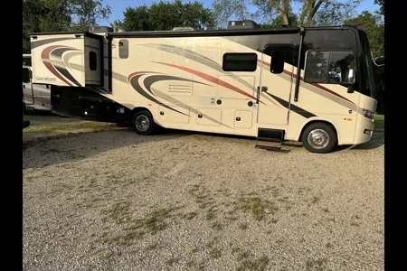 Joel's Forest River Georgetown 31L5 Class A