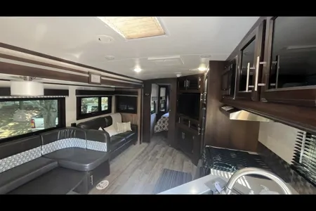 The Jackson’s Family Jayco Whitehawk 29BH Travel Trailer - Sleeps 8!