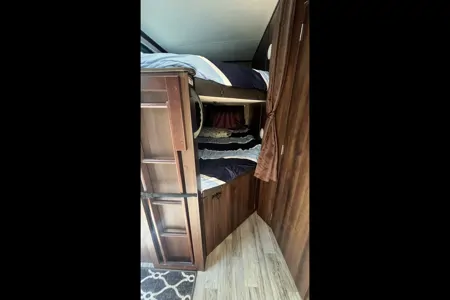 The Jackson’s Family Jayco Whitehawk 29BH Travel Trailer - Sleeps 8!
