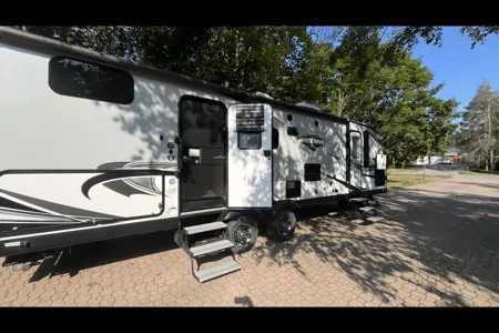 The Jackson’s Family Jayco Whitehawk 29BH Travel Trailer - Sleeps 8!