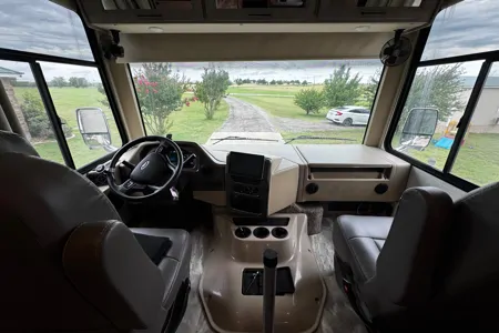 Woody RV’s Thor Windsport
