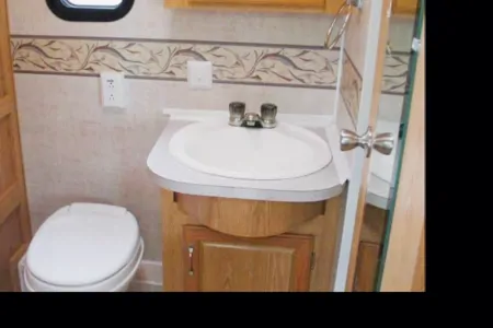 $150 per day  California Northwood Mfg Nash Fifth Wheel