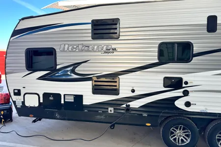 Jayco Octane Toy Hauler ultra light