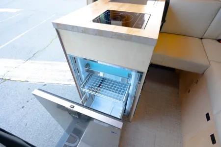 RVanity Sprinter 144 High Roof AWD: Go anywhere in comfort and safety