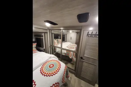 David 's Keystone Montana 3231CK Fifth Wheel