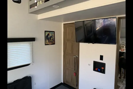 Ramiro's Keystone Impact Fuzion 267 Toy Hauler