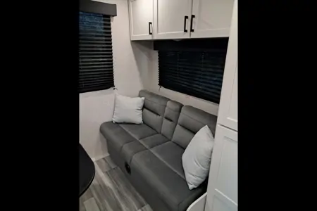 2025 Jayco Jay Flight SLX 210 QB Travel Trailer (Couples or Small Families Trailer)