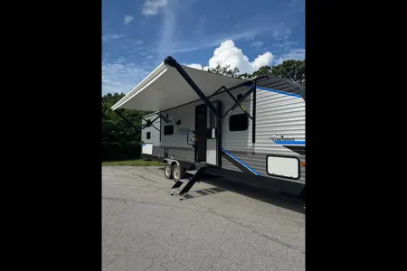 Randy's Coachmen Catalina 303QBCK Travel Trailer