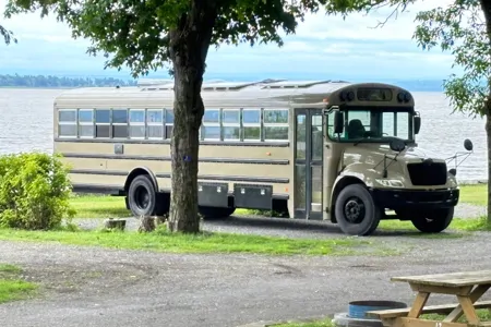 Magnifique Autobus converti - Aucun permis spécial requis