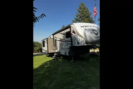 Walter's Heartland North Peak Fifth Wheel