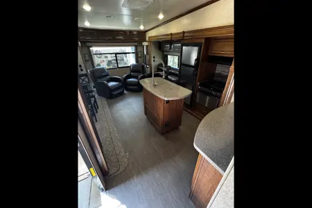 Walter's Heartland North Peak Fifth Wheel