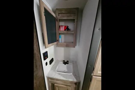 Alex's suite retreat