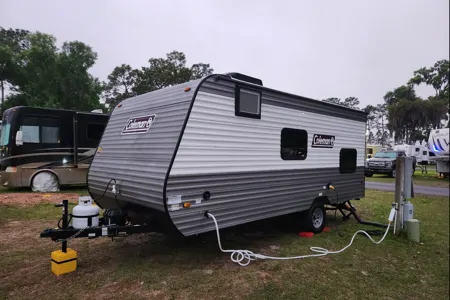 Gianco's Coleman Lantern LT 17B Travel Trailer
