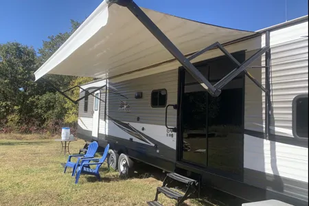 Family Fun House On The Road