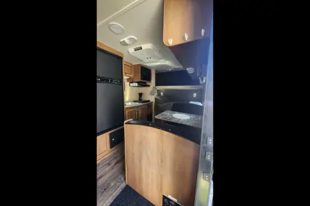 Shadow Cruiser 185 FBR Roulotte