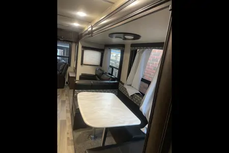 KJ's Jayco Starcraft Autumn Ridge Travel Trailer
