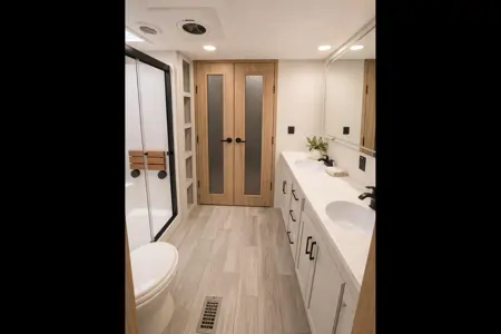 "The Sanctuary" Forest River Sandpiper Fifth Wheel