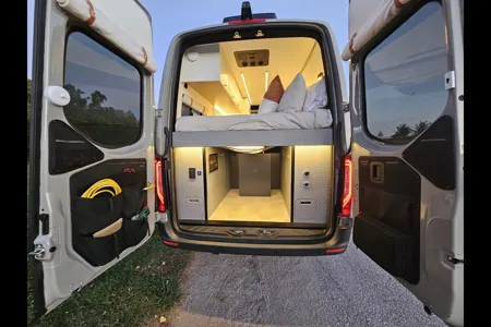 2025 Mercedes Campervan – Luxury Adventure for 4 on Wheels!