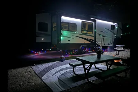 Pristine 2025 Grand Design Reflection 337 Fifth Wheel