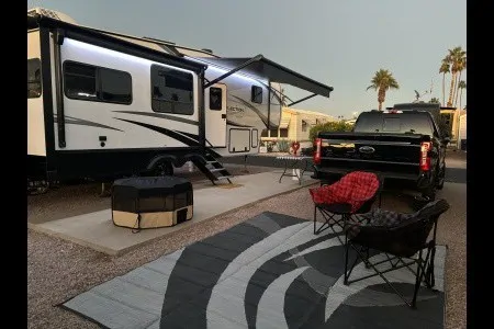 Pristine 2025 Grand Design Reflection 337 Fifth Wheel