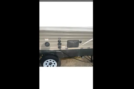 Brett's Starcraft Autumn Ridge Outfitter Travel Trailer