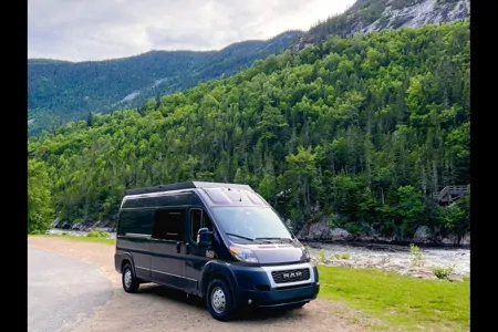 Luxury Dodge Promaster 2500 Off-Grid & Stealth Camping Ready