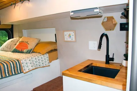 Luxury Dodge Promaster 2500 Off-Grid & Stealth Camping Ready