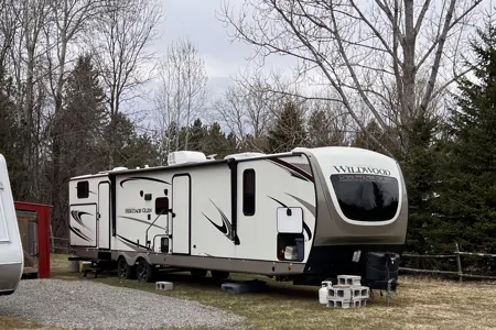 CK's Forest River Wildwood 310 BUD Travel Trailer
