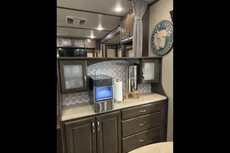 Wilder's RV Cottage